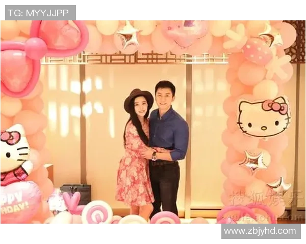 李晨与足球明星亲密合影展现运动精神与友谊的完美结合